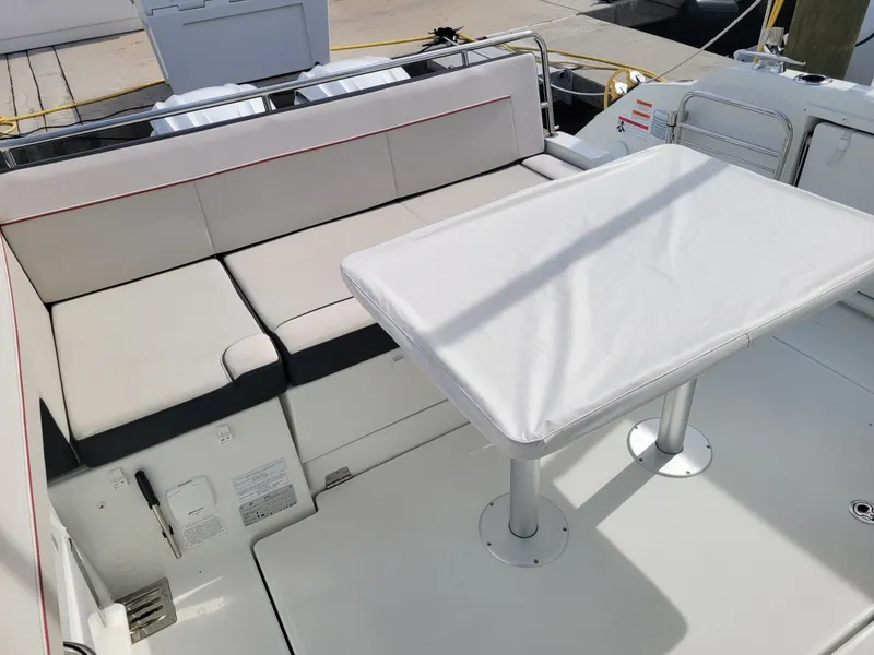 Slide: The Image of Jeanneau Leader 10.5 WA Series 2 2025 - 7750760