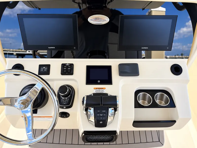 Slide: The Image of Scout 305 LXF 2021 - 7750860