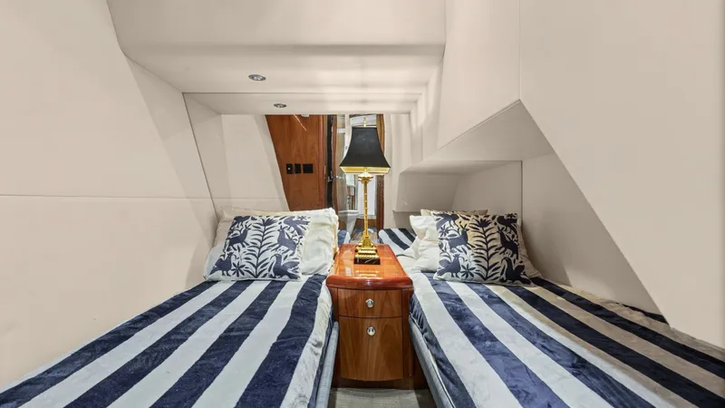 Slide: The Image of 2008 54 Hatteras Convertible American Made Starboard Stateroom - 7852465