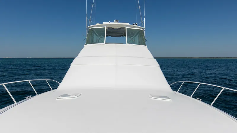 Slide: The Image of 2008 54 Hatteras Convertible American Made Bow Deck (3) - 7852492
