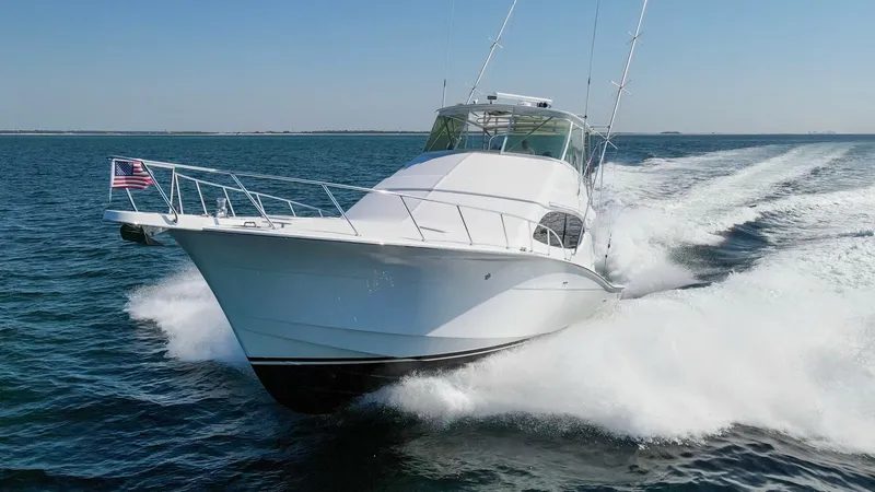 Slide: The Image of 2008 54 Hatteras Convertible American Made Exteriors (4) - 7852508