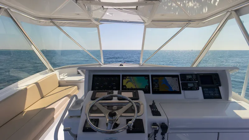 Slide: The Image of 2008 54 Hatteras Convertible American Made Bridge (2) - 7852468