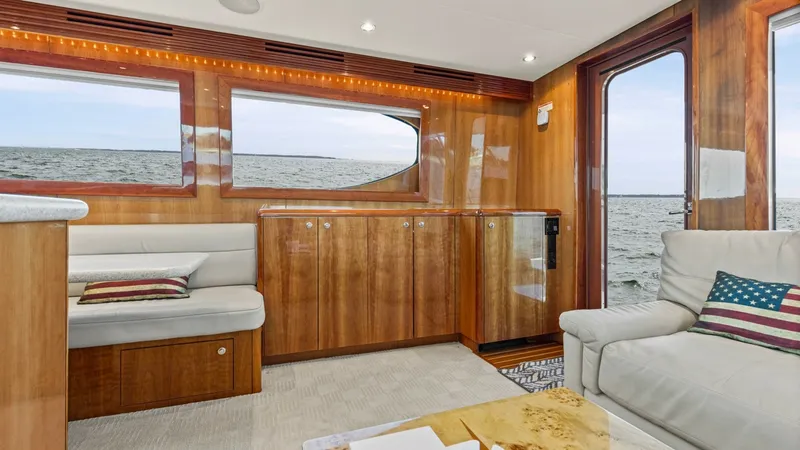 Slide: The Image of 2008 54 Hatteras Convertible American Made Salon and Galley (6) - 7852448