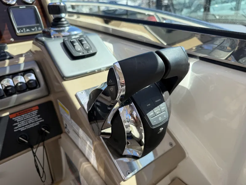 Slide: The Image of Formula 31 Performance Cruiser 2015 - 7763660