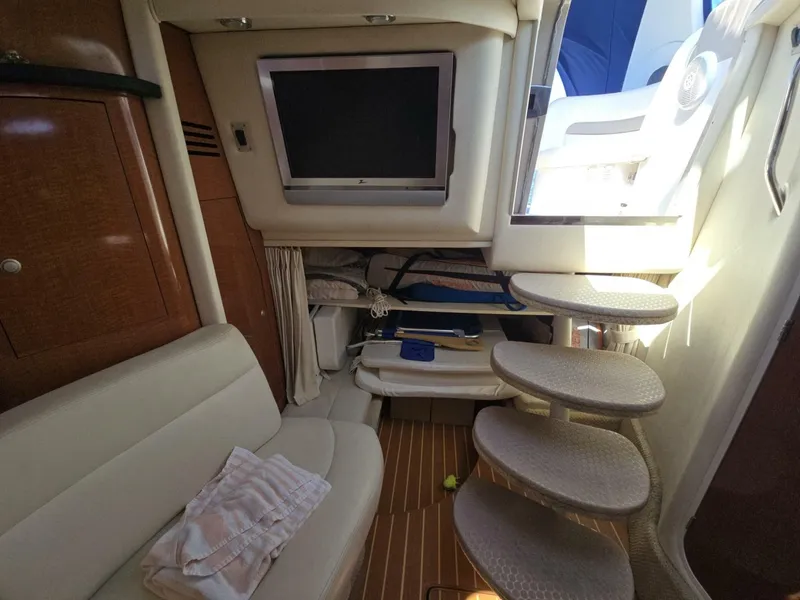 Slide: The Image of Sea Ray 320 Sundancer 2005 - 7764204