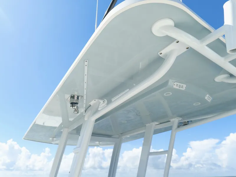 Slide: The Image of Invincible 33 Catamaran 2022 - 7817658