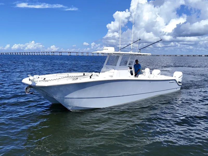 Slide: The Image of Invincible 33 Catamaran 2022 - 7817607