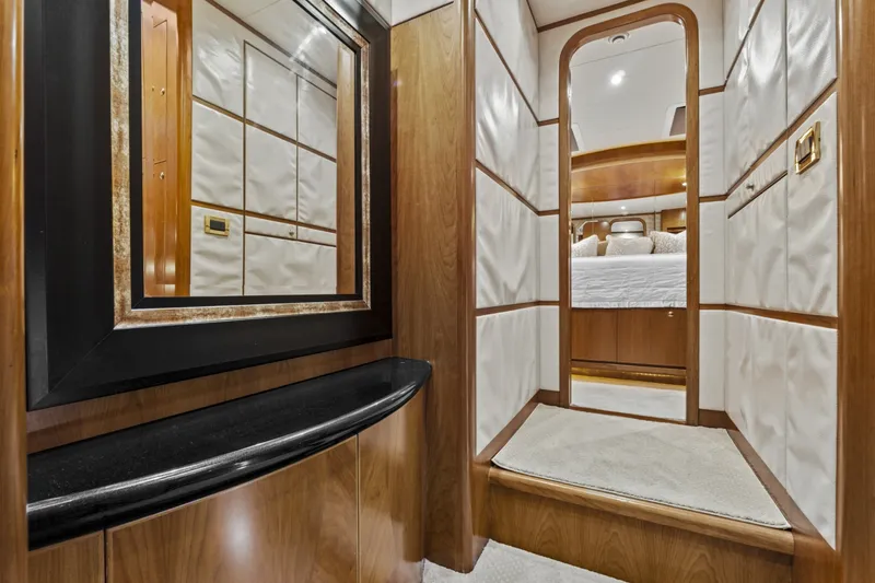 Slide: The Image of Accommodation Companionway - 8051953