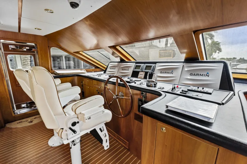 Slide: The Image of Pilothouse To Port - 8051947