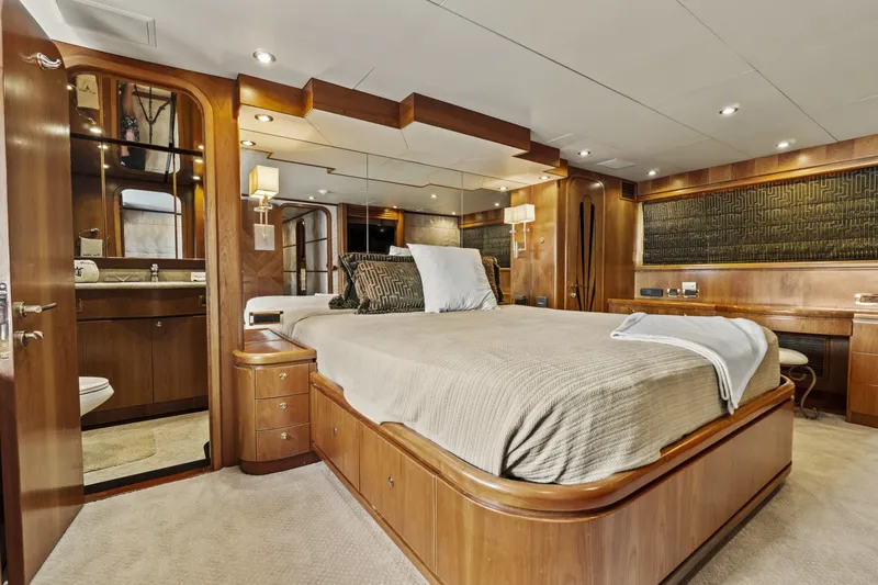 Slide: The Image of Master Stateroom - 8051980