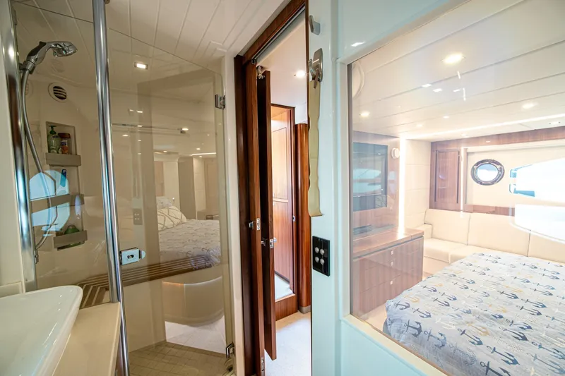 Slide: The Image of Riviera 6000 Sport Yacht 2015 - 7764942