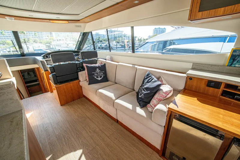 Slide: The Image of Riviera 6000 Sport Yacht 2015 - 7764918