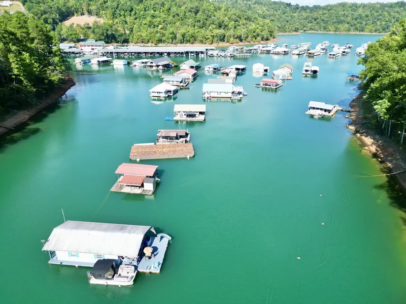 Slide: The Image of Custom 20 x 33 Floating Cabin - Approx 613sqft 1994 - 7766416