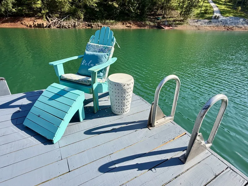 Slide: The Image of Custom 20 x 33 Floating Cabin - Approx 613sqft 1994 - 7766356