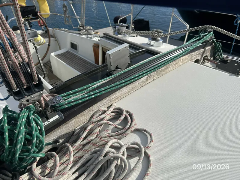 Slide: The Image of 42' Beneteau traveler2 - 7767049