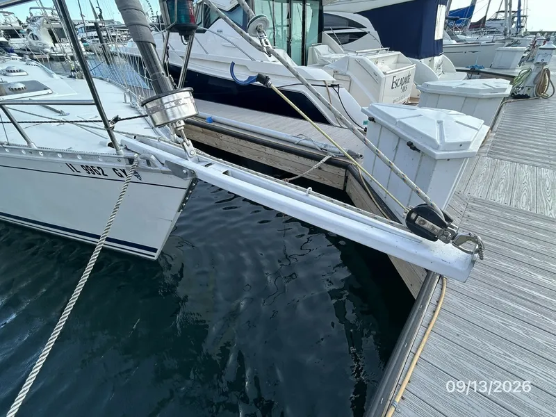Slide: The Image of 42' Beneteau bow sprit - 7767007