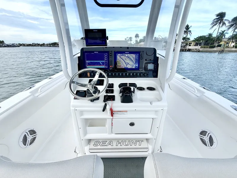 Slide: The Image of Sea Hunt 27 2017 - 7767060