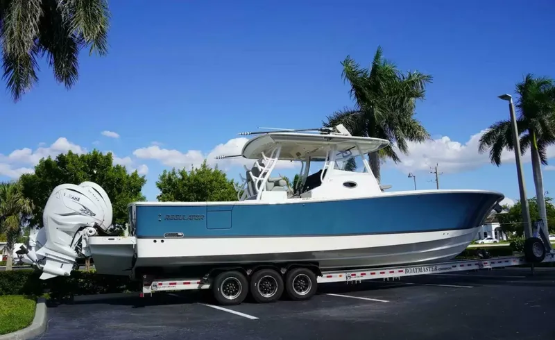 Slide: The Image of Regulator Marine 37 2023 - 7767148