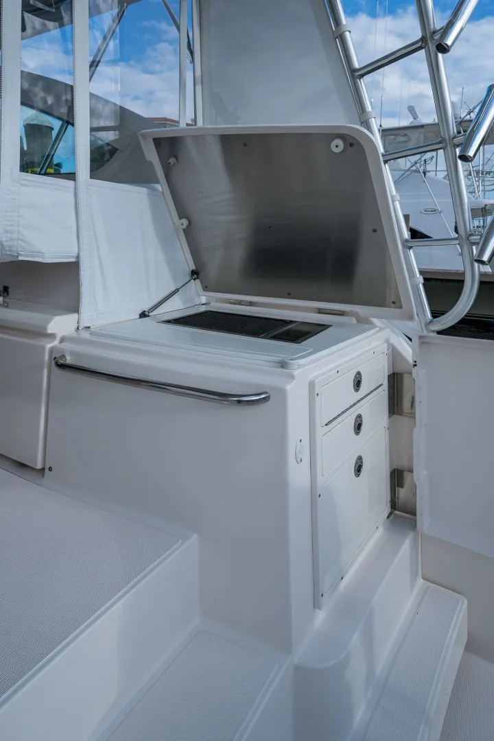 Slide: The Image of Tiara 4300 Open 2018 - 7767920