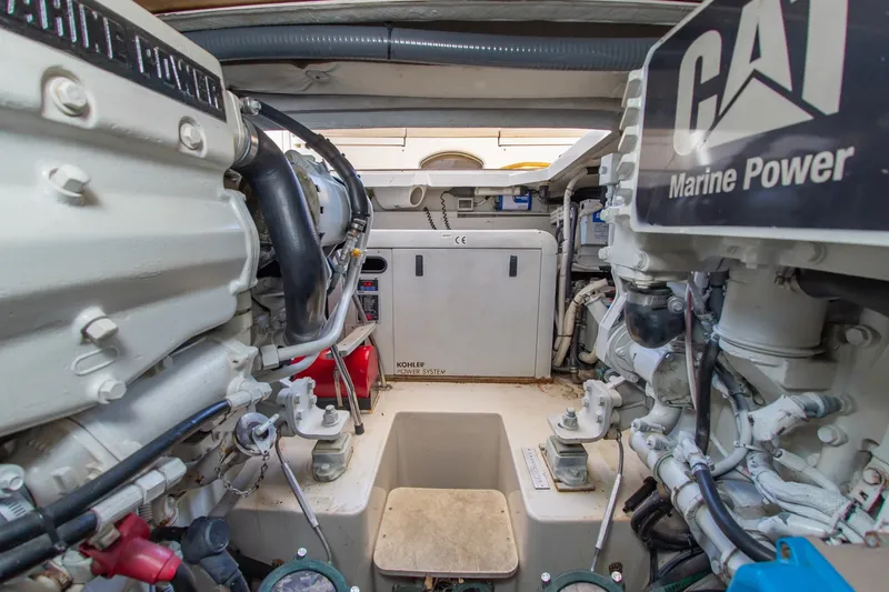 Slide: The Image of 47 Azimut 2008 38 - 7767859