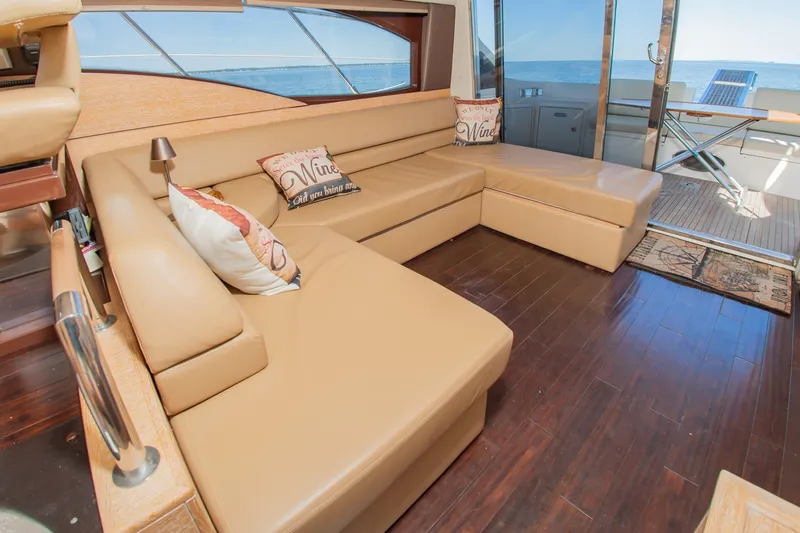 Slide: The Image of 47 Azimut 2008 21 - 7767842