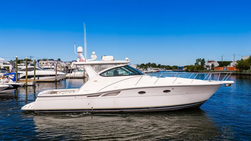 The Image of Tiara 4200 Open 2006 - 7768533