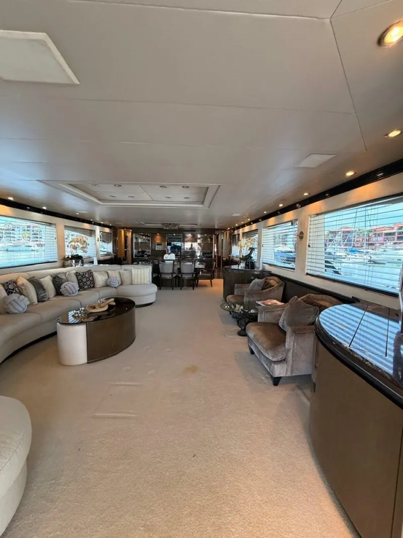 Slide: The Image of Main Saloon 5 - 7769272