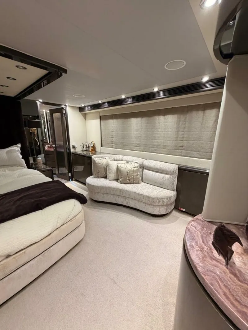 Slide: The Image of Master Suite 3 - 7769298