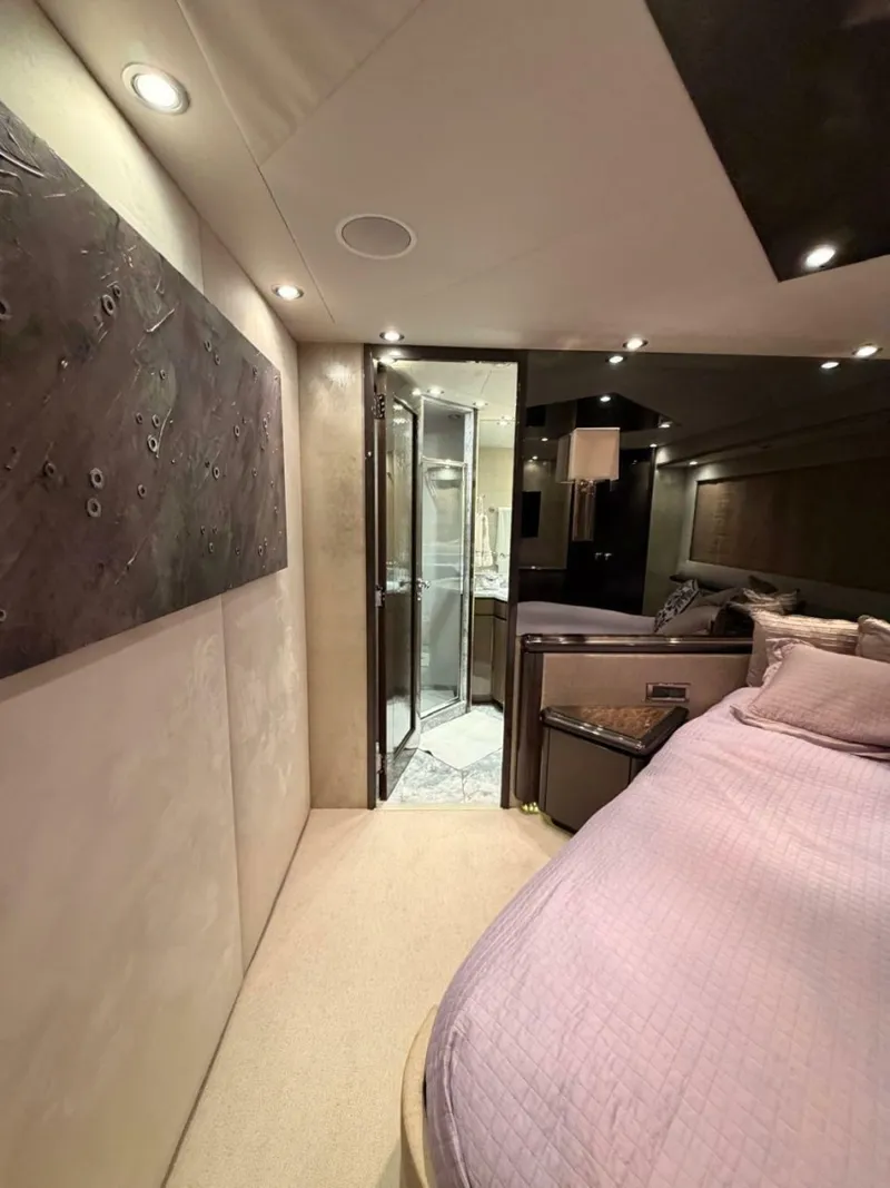 Slide: The Image of VIP Suites 3 - 7769341