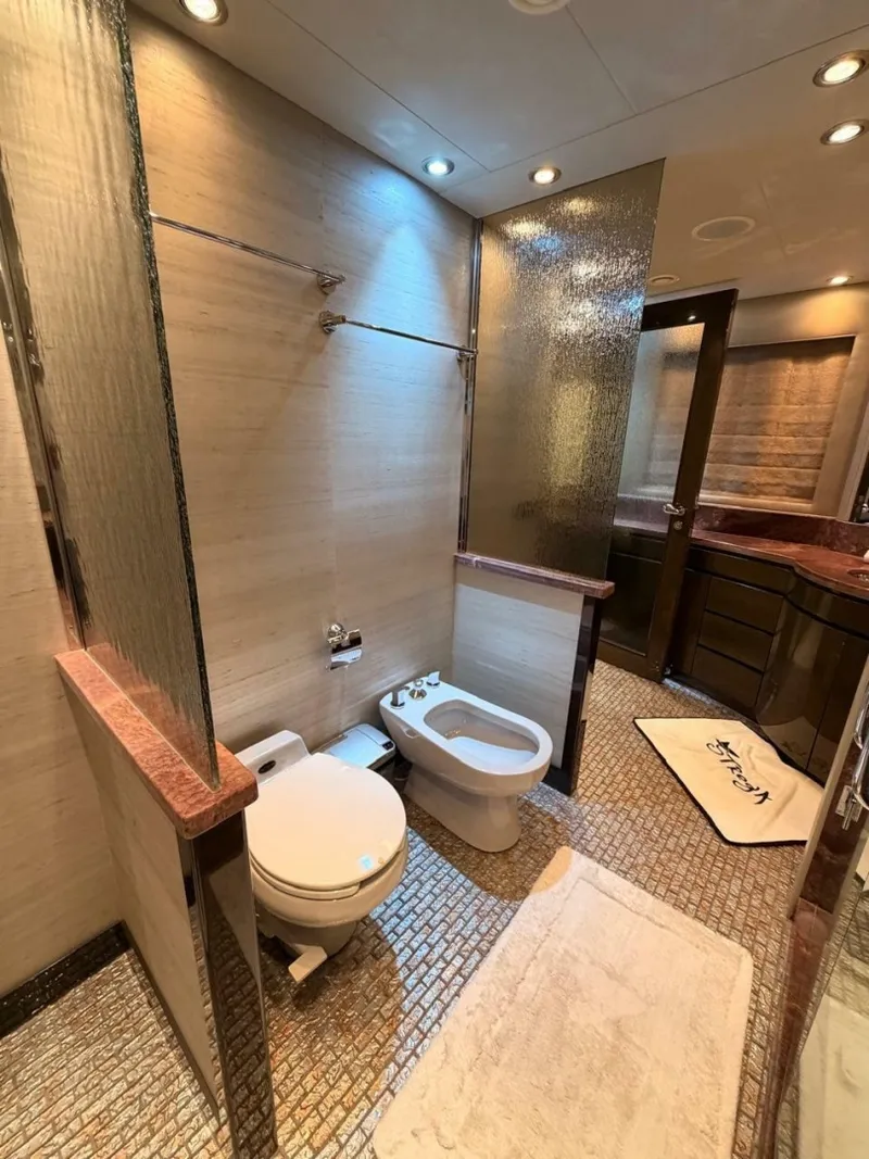 Slide: The Image of Master Suite 11 - 7769318