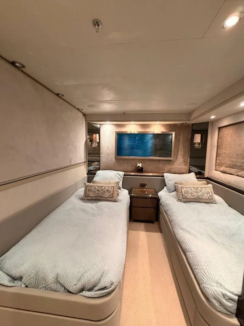 Slide: The Image of Twin Suite 2 - 7769320
