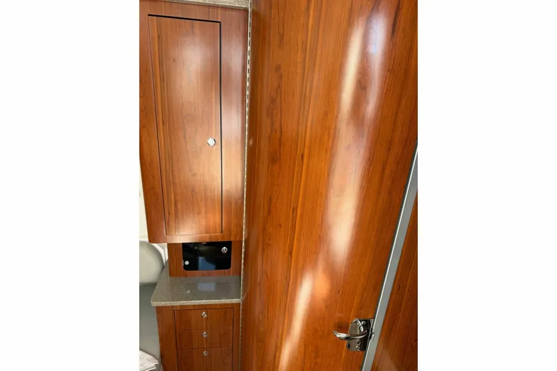 Slide: The Image of Regulator Marine 41 2019 - 7770677