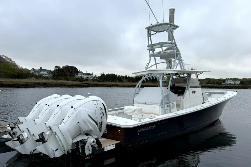 The Image of Regulator Marine 41 2019 - 7850040