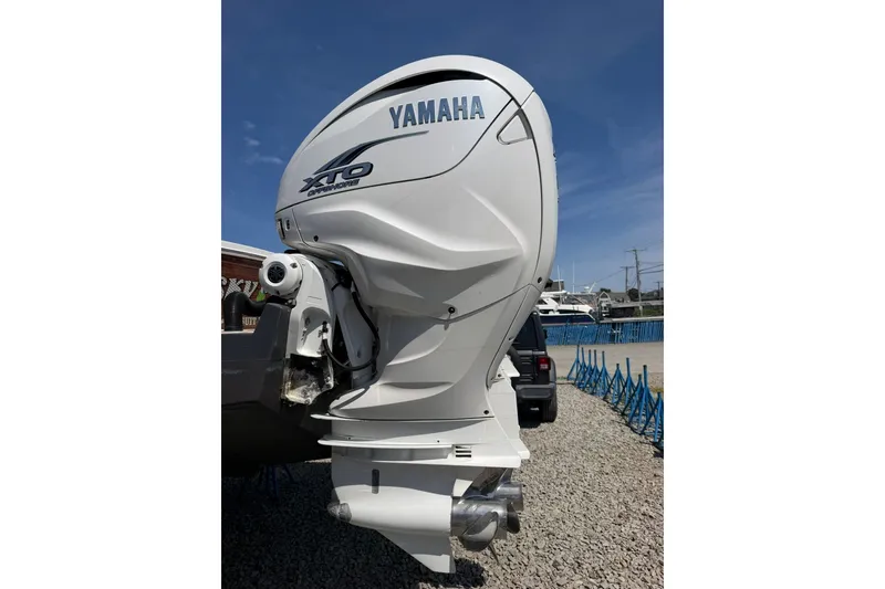 Slide: The Image of Regulator Marine 41 2019 - 7770496