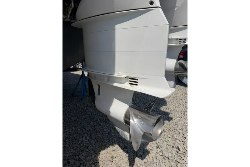 Slide: The Image of Regulator Marine 41 2019 - 7770530