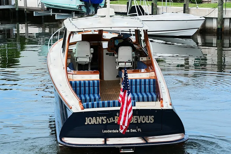 Slide: The Image of Hinckley Yachts Picnic Boat 37 MKIII 2018 - 7770451