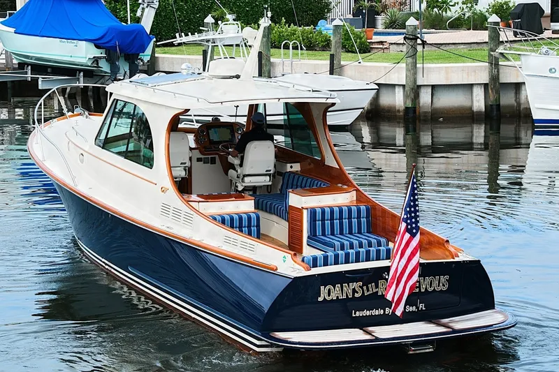 Slide: The Image of Hinckley Yachts Picnic Boat 37 MKIII 2018 - 7770454