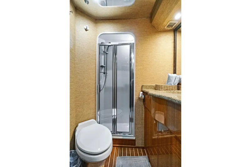 Slide: The Image of Viking 74 Enclosed Bridge 2008 - 7770805