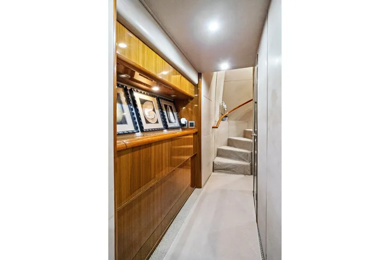 Slide: The Image of Viking 74 Enclosed Bridge 2008 - 7770823