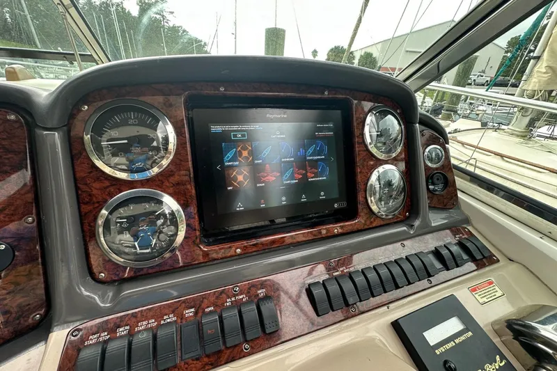Slide: The Image of Sea Ray 420 Sundancer 2003 - 7770761