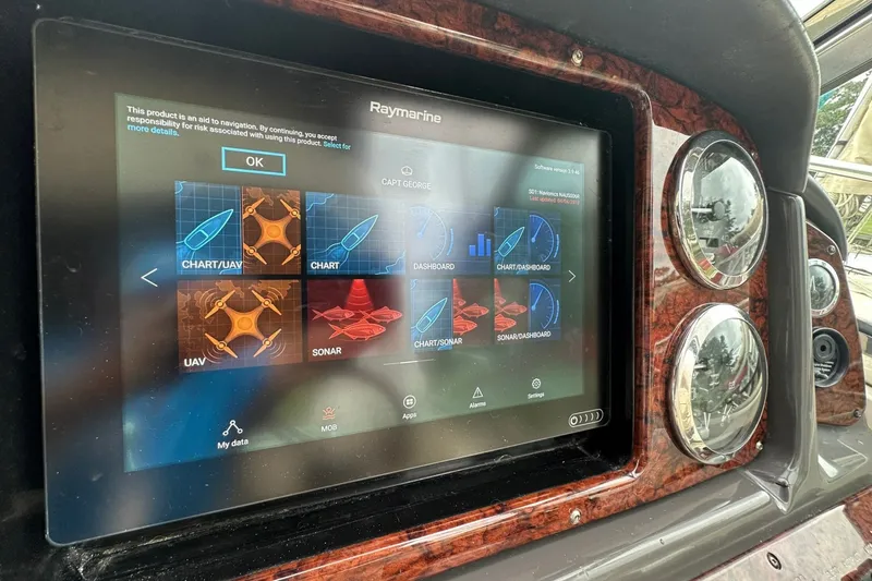 Slide: The Image of Sea Ray 420 Sundancer 2003 - 7770765
