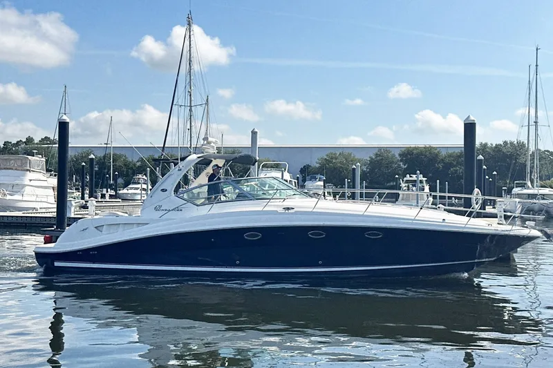 Slide: The Image of Sea Ray 420 Sundancer 2003 - 7770697