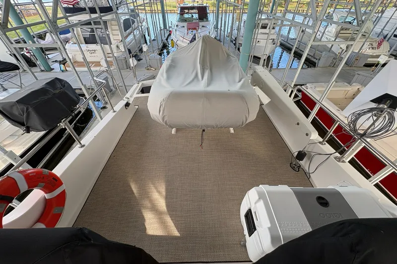 Slide: The Image of Symbol 50 Pilothouse 2003 - 7770826