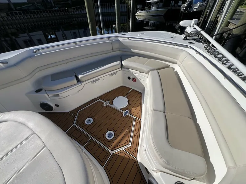 Slide: The Image of Boston Whaler 380 Outrage 2017 - 7851614