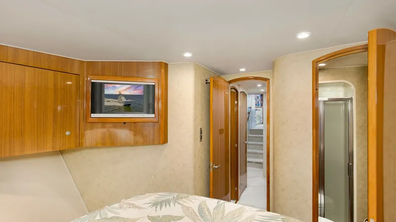 Slide: The Image of 2007 64 Viking Enclosed Bridge Reel Blues Forward Stateroom (2) - 7795328