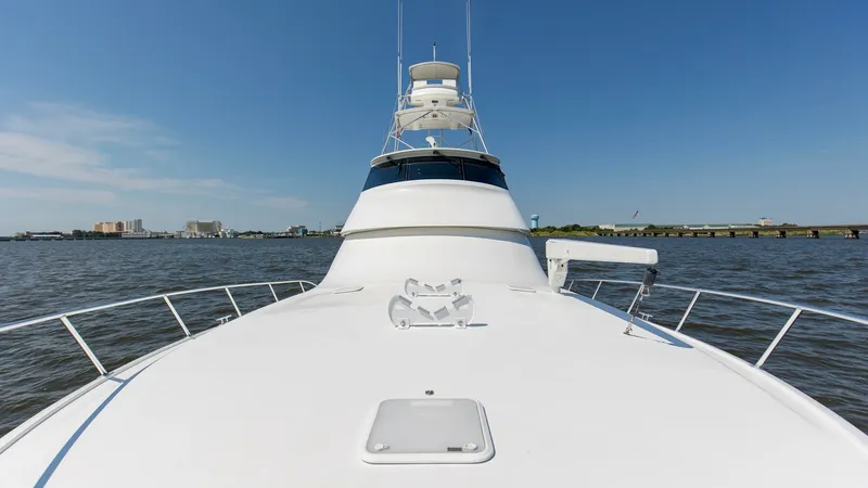 Slide: The Image of 2007 64 Viking Enclosed Bridge Reel Blues Bow (2) - 7795356