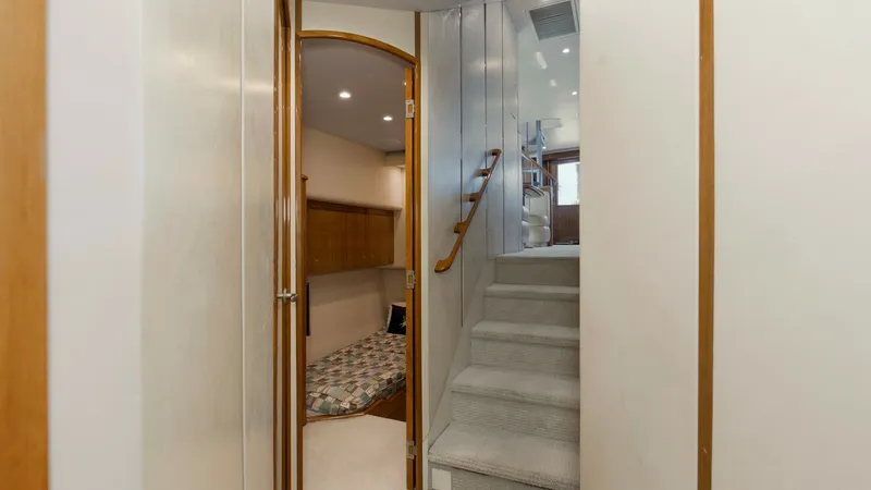 Slide: The Image of 2007 64 Viking Enclosed Bridge Reel Blues Hallway (1) - 7795318