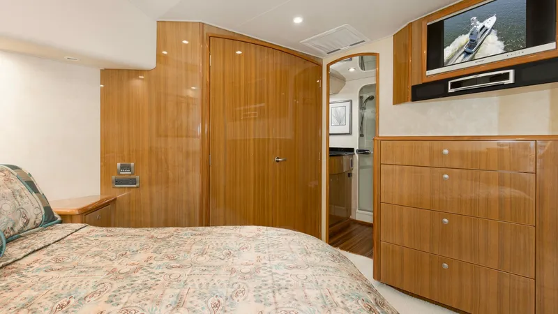 Slide: The Image of 2007 64 Viking Enclosed Bridge Reel Blues Primary Stateroom (2) - 7795323