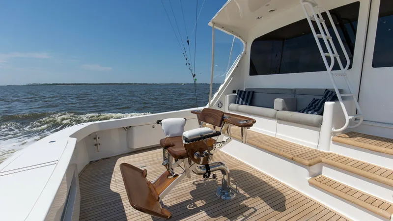 Slide: The Image of 2007 64 Viking Enclosed Bridge Reel Blues Cockpit (1) - 7795342