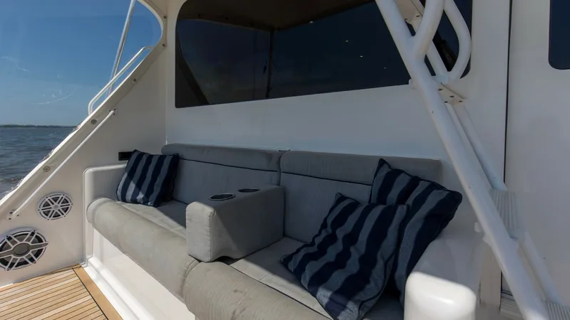 Slide: The Image of 2007 64 Viking Enclosed Bridge Reel Blues Cockpit Mezzanine - 7795345
